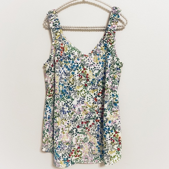 Cabi 5917 Floral Rotation Tank Spring 2021 Small EUC - Picture 3 of 7